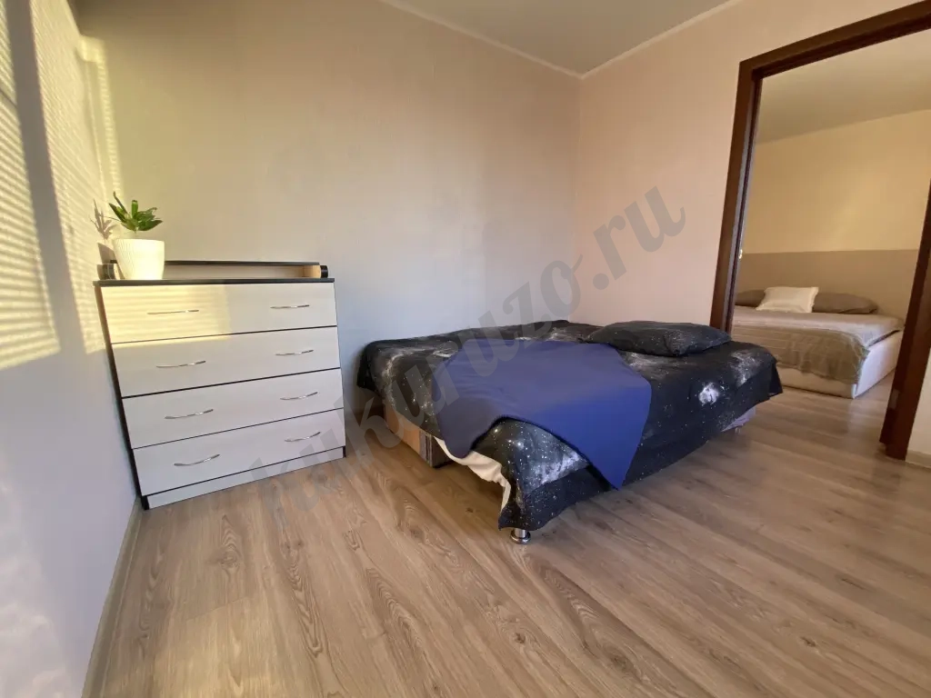 Посуточная аренда 3-х комнатной квартиры в Ленинском р-не рядом с ЧТПЗ и набережной о. Смолино